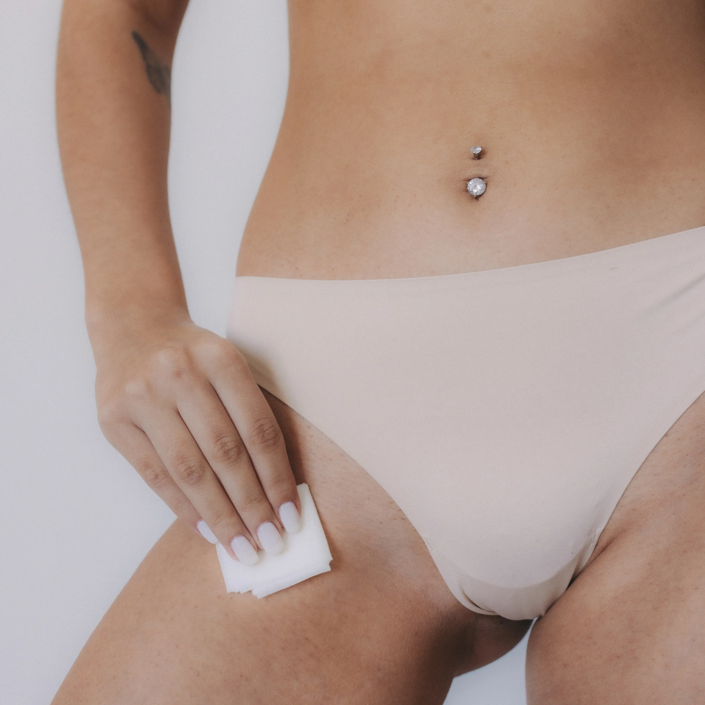 Intimate Refreshing Wipes - Backbar - Image 8